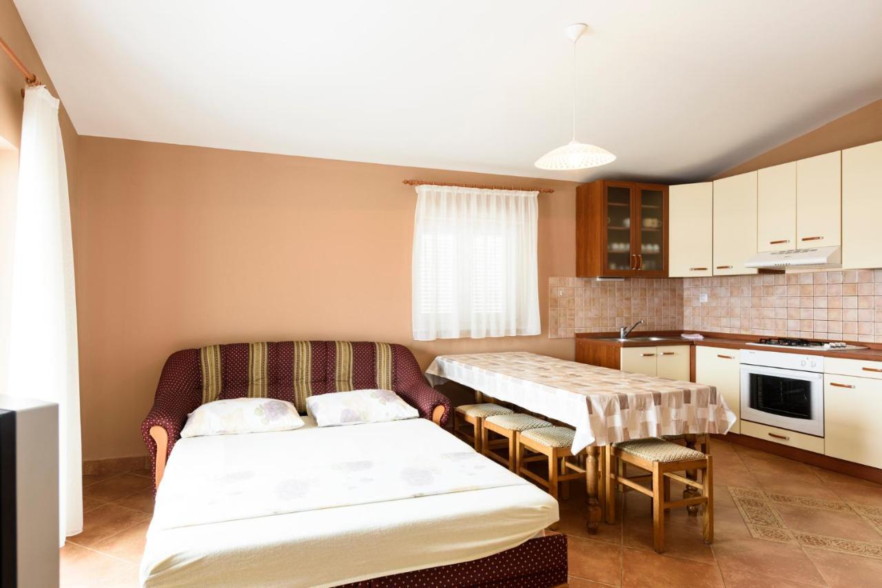 Apartments Golubic Sveti Petar  Kültér fotó