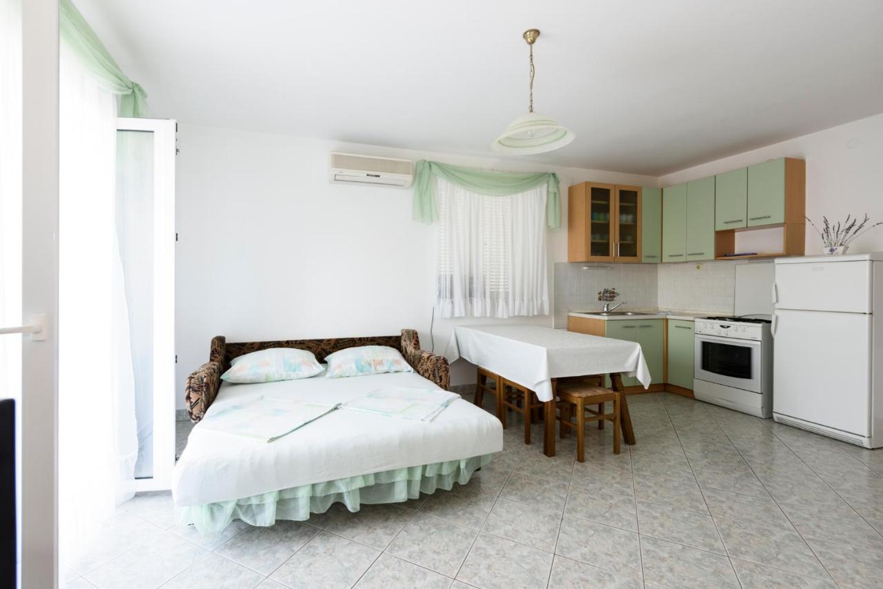 Apartments Golubic Sveti Petar  Kültér fotó